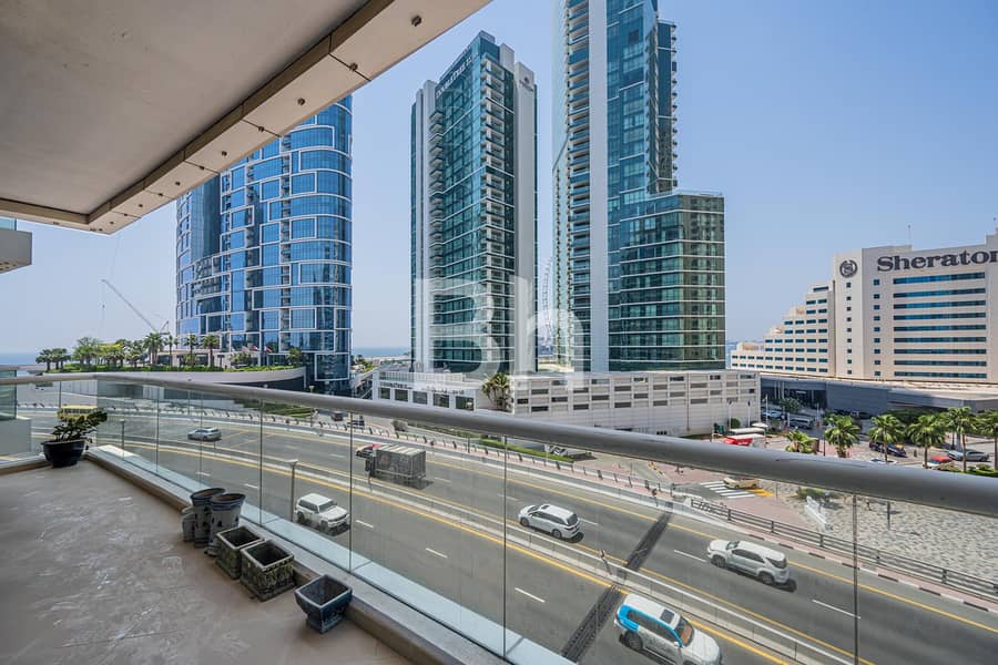Exclusive | Vacant | 2 parking | Partial Sea Exclusive | Vacant | 2 parking | Partial Sea