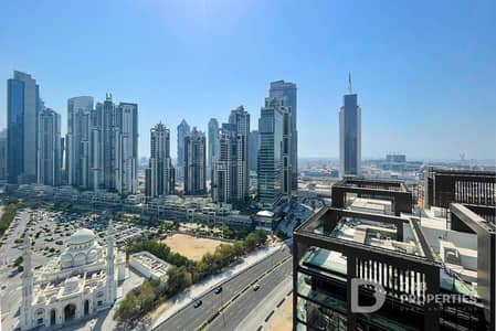 1 Bedroom Flat for Sale in Downtown Dubai, Dubai - Vacant Now | Sea Views | High Floor