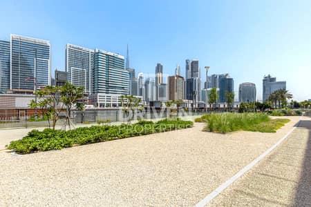 Shop for Rent in Business Bay, Dubai - Prime Retail | Canal Terrace | Food Outlet Use