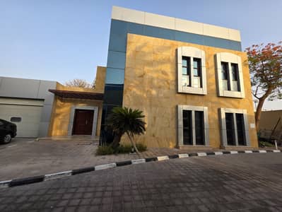 3 Bedroom Villa for Rent in Al Khalidiyah, Abu Dhabi - ٢٠٢٥٠٥٢٨_١٨٠٦١٢. jpg