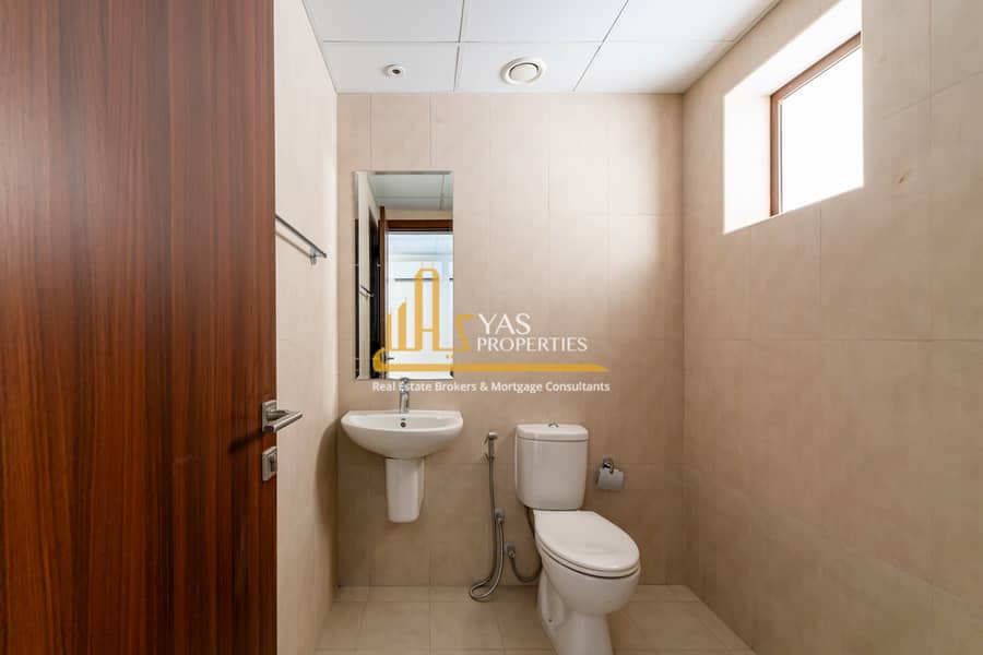 18 THE FIELDS VILLA 3BRM-4. JPG
