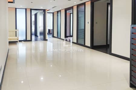 Office for Sale in Jumeirah Lake Towers (JLT), Dubai - Lake View | High Floor Office | Prime Location