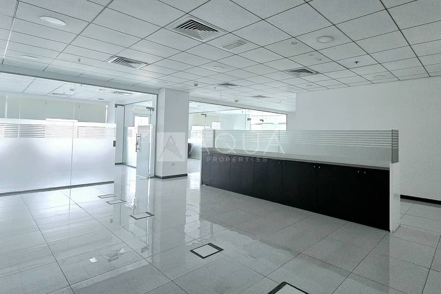 Vacant | Fitted Office | Near metro Vacant | Fitted Office | Near metro