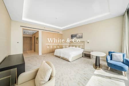 Studio for Rent in Palm Jumeirah, Dubai - Largest Layout | Marina View |Vacant Soon