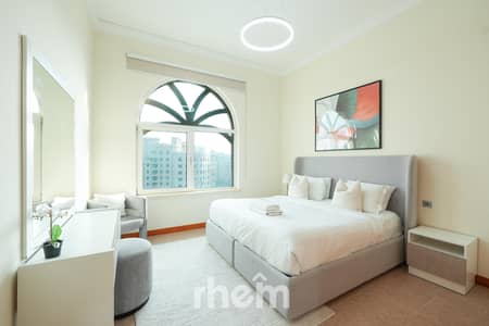 3 Bedroom Flat for Sale in Palm Jumeirah, Dubai - High floor | Prime location | 3BR + Maid