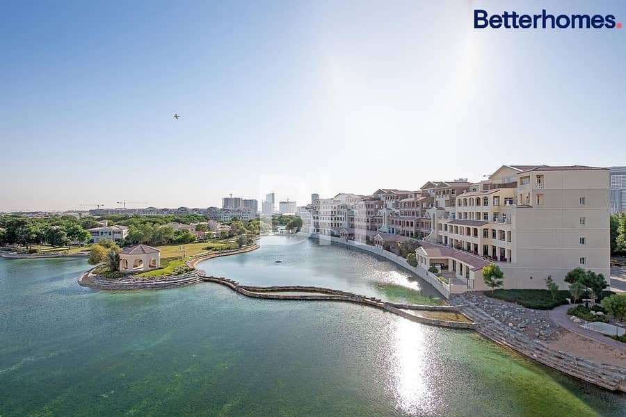 Lake View | Rare Duplex | Private Terraces Lake View | Rare Duplex | Private Terraces