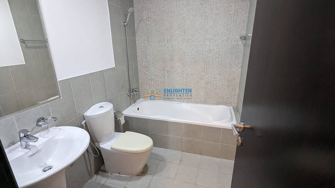 Vacant 1 Bedroom | Unfurnished | Nice View