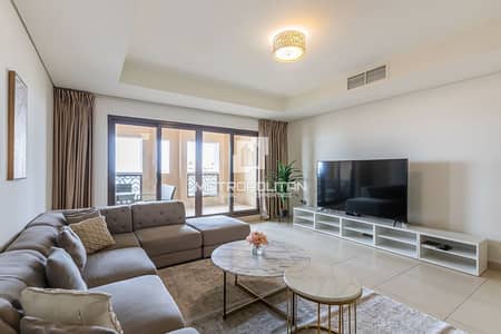 3 Bedroom Flat for Sale in Palm Jumeirah, Dubai - Fully Furnished | Spacious Layout | Sea View