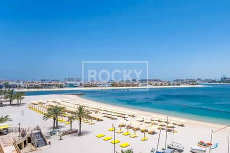 1 Bedroom Apartment for Rent in Palm Jumeirah, Dubai - Spacious  One Bedroom | Vacant | Semi Furnished