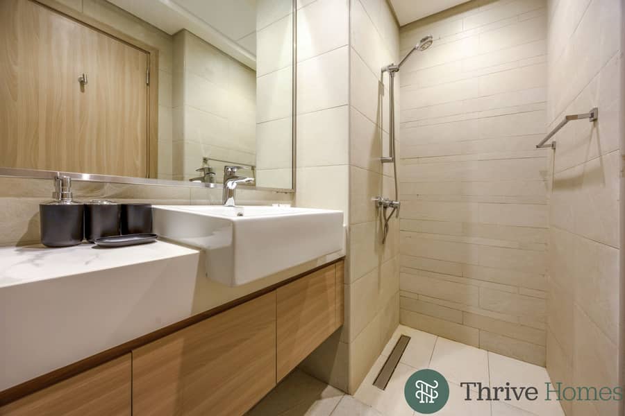 7 Thrive Square - Dubai-5. jpg