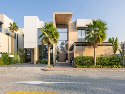 5 Bedroom Villa for Rent in Palm Jumeirah, Dubai - Marina View | Huge Basement | Skyline View