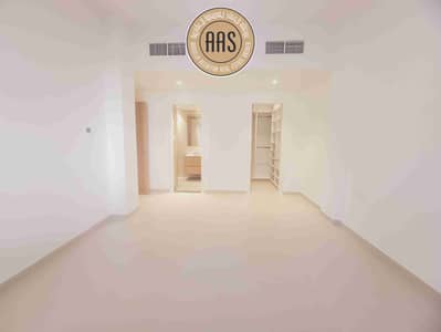 2 Bedroom Apartment for Rent in The Gardens, Dubai - 20250126_123053. jpg
