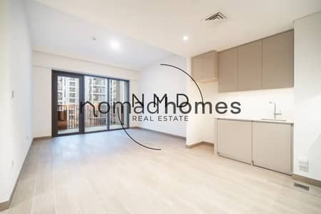 1 Bedroom Flat for Sale in Dubai Creek Harbour, Dubai - Chic and Modern Unit | Beach Access | Vacant