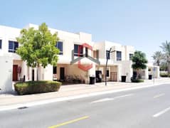 Spacious 3 Bedroom Townhouse | Ready to Move In