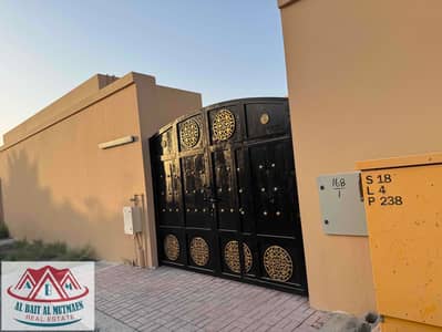 4 Bedroom Villa for Rent in Al Sabkha, Sharjah - IMG_3126. jpg