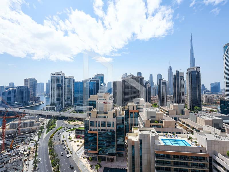 Big Balcony | Burj Khalifa View | Private Jacuzzi Big Balcony | Burj Khalifa View | Private Jacuzzi
