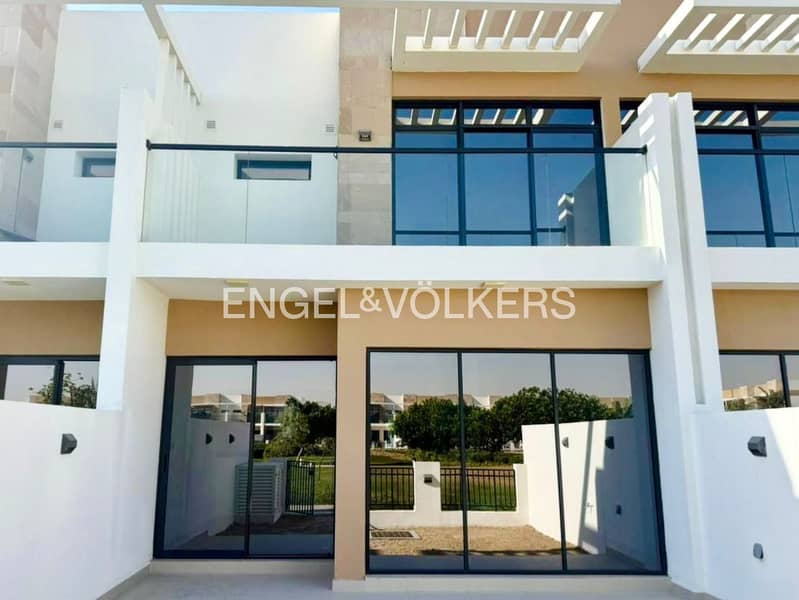Таунхаус в Дамак Хиллс,Парк Резиденс 1, 3 cпальни, 180000 AED - 11851920 Таунхаус в Дамак Хиллс,Парк Резиденс 1, 3 cпальни, 180000 AED - 11851920