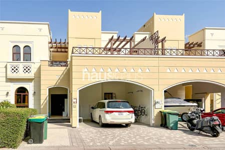 4 Bedroom Villa for Sale in Mudon, Dubai - Upgraded | Single Row | Perfect Location
