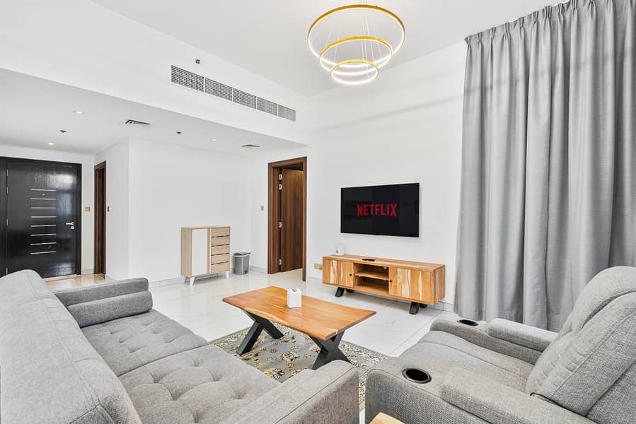 6 Living Room (16). jpeg
