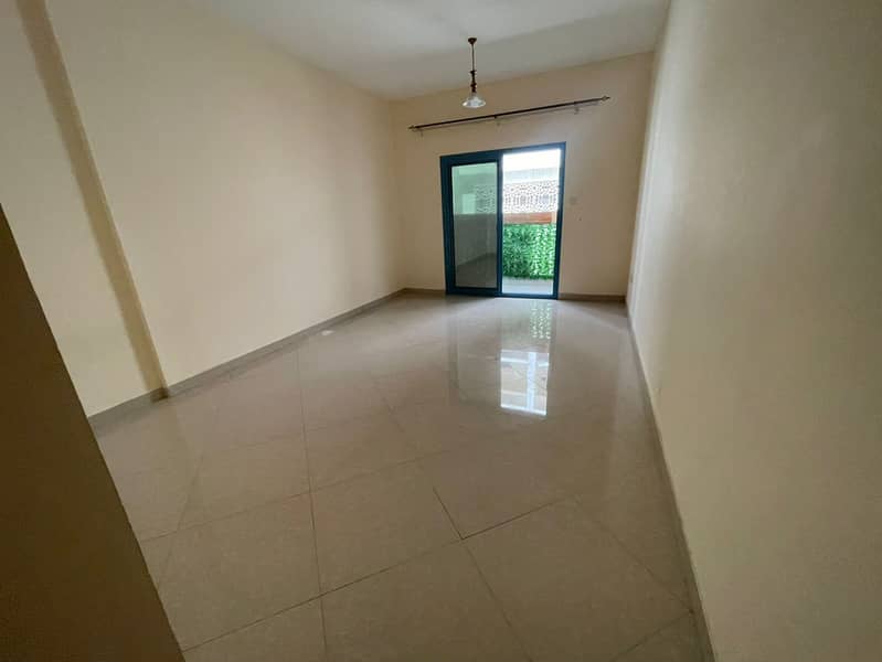 8 33cc4209-2ec0-4e31-ac34-a3dba72a52bd. jpg
