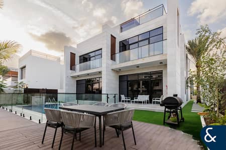6 Bedroom Villa for Rent in Jumeirah Park, Dubai - Custom Build  | Unique |  Six Bedrooms