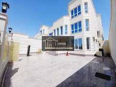 فیلا في مدينة خليفة 9 غرف 320000 درهم - 11853030