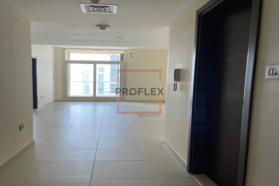 Sea View | Vacant Soon | Balcony | 1 Bedroom Sea View | Vacant Soon | Balcony | 1 Bedroom