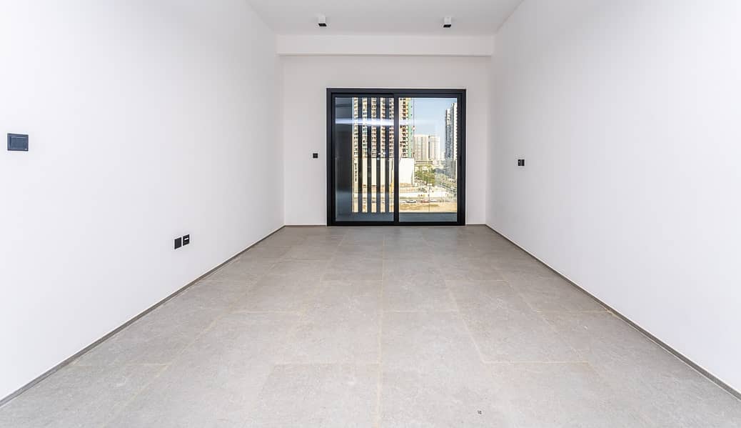 7 Apartment-SH-Living-1-103585-1731930537898. jpg