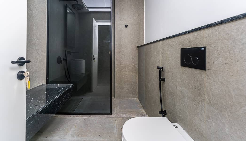 13 Apartment-SH-Living-1-103585-1731930537896. jpg