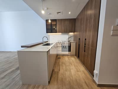 1 Bedroom Apartment for Sale in Jumeirah Village Circle (JVC), Dubai - Pool View | Top Floor | Vacant Now | Best Layout
