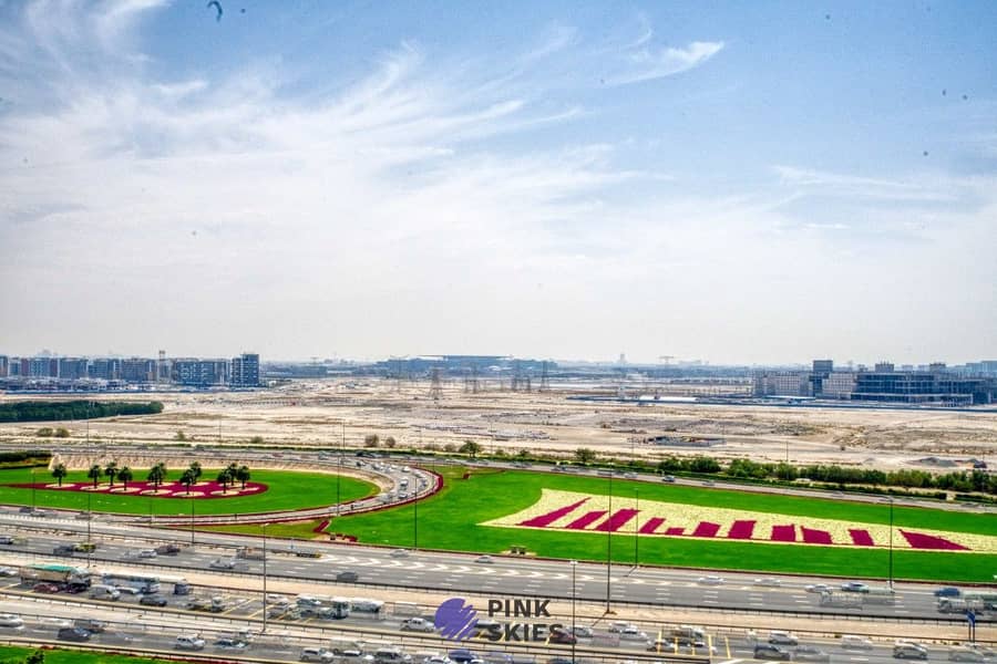15 LAP_9737_S_HDR_B_INT_ARC_BR_WH_60 (Medium). jpg