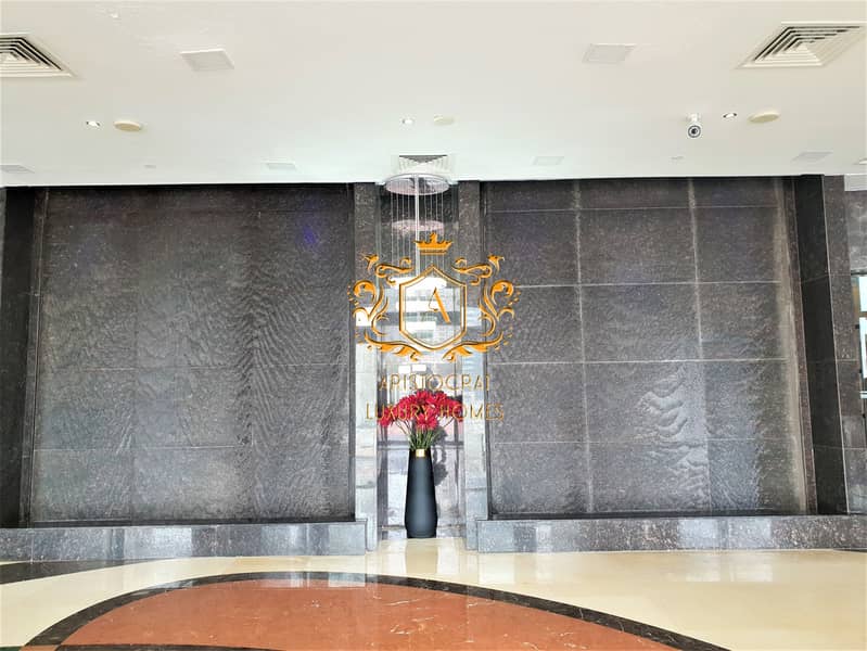 39 Lobby 02. jpg