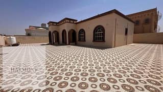 فیلا في الرفاع 4 غرف 100000 درهم - 11854254