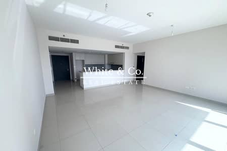 2 Bedroom Apartment for Rent in Dubai Creek Harbour, Dubai - Modern Finish |  Balcony  | Unfurnished