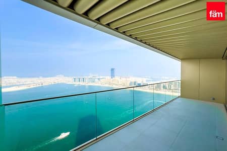 2 Bedroom Apartment for Sale in Dubai Harbour, Dubai - Luxury 2 BDHK | Full Palm Views | Beach Access