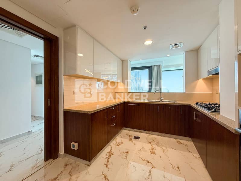 位于迪拜市中心,景观高塔,景观1号高塔 3 卧室的公寓 400000 AED - 11856901 位于迪拜市中心,景观高塔,景观1号高塔 3 卧室的公寓 400000 AED - 11856901