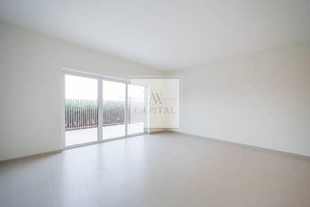 3 Bedroom Flat for Rent in Dubai South, Dubai - Single Row | Near Amenities | Large Plot Size