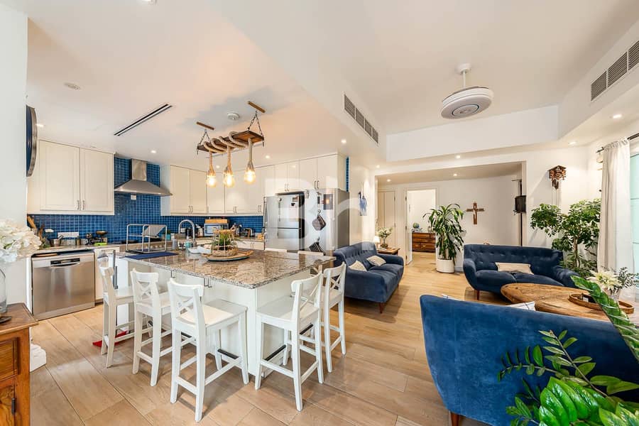 Fully Upgraded | Extended | 4 Bedrooms | Large Plot