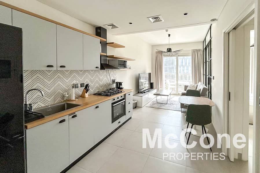 Furnished | Pool View | Available Now Furnished | Pool View | Available Now