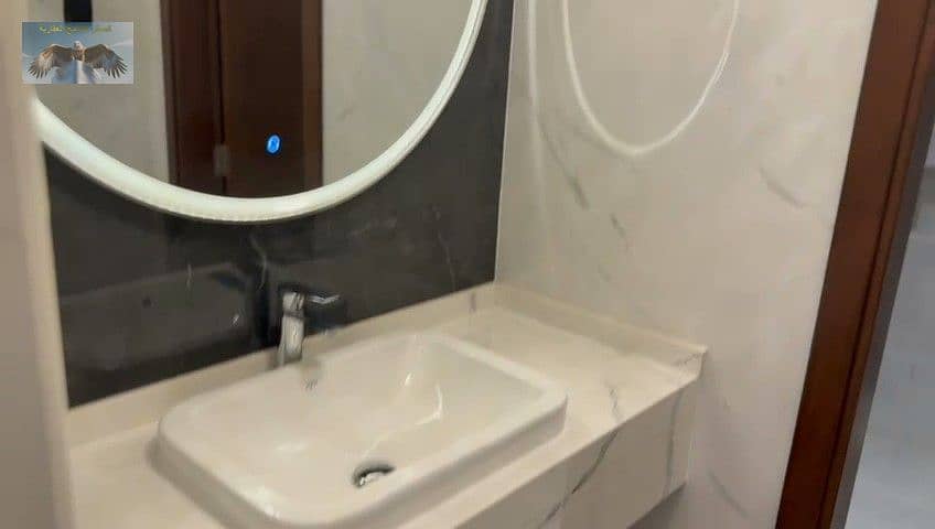 8 WhatsApp Video 2025-05-25 at 09.05. 01_157023f6 - frame at 1m12s. jpg