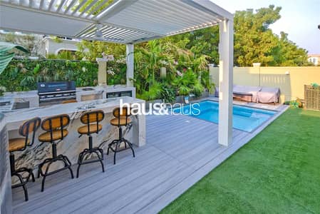 4 Bedroom Townhouse for Sale in Motor City, Dubai - Exclusive | Internal Location | Private Pool