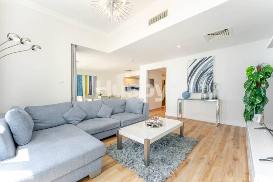 Upgraded and Furnished | Sea View | Vacant Upgraded and Furnished | Sea View | Vacant