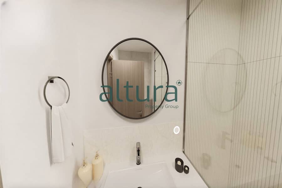 8 0ce5add4-386d-43d8-ab73-deaca5d978de. jpg