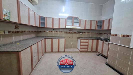 3 Cпальни Апартамент в аренду в Аль Шавамех, Абу-Даби - a4699988-72c1-44b3-a0d7-a904e8013018. jpg
