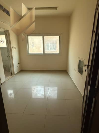 Studio for Rent in Muwaileh Commercial, Sharjah - dc4a9845-39f4-47db-8041-61f6abddb315. jpg