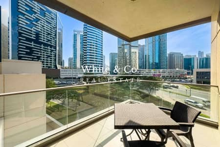 2 Bedroom Flat for Sale in Downtown Dubai, Dubai - Vacant | Large Layout | Fully Furnished