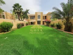 Private Garden | 5 Master bedrooms | Direct Beach access