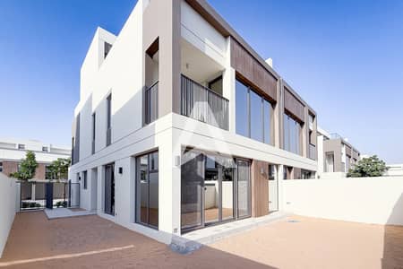 4 Bedroom Villa for Rent in Tilal Al Ghaf, Dubai - LIV Option|Closed Kitchen| Landscaped | Exclusive