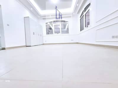 استوديو  للايجار في مدينة الرياض، أبوظبي - 1000496830. jpg
