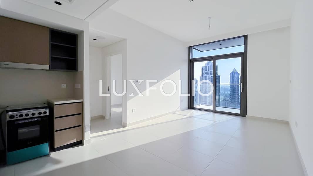 High Floor | Excellent Location | Chiller Free High Floor | Excellent Location | Chiller Free